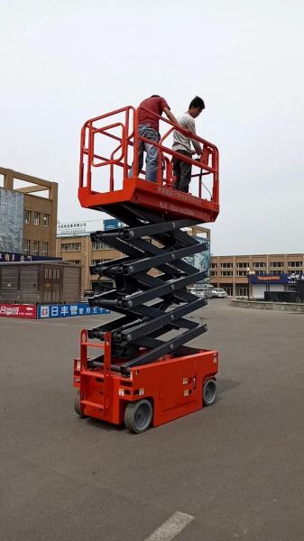 自行走升降機14（自行走升降機怎么啟動）