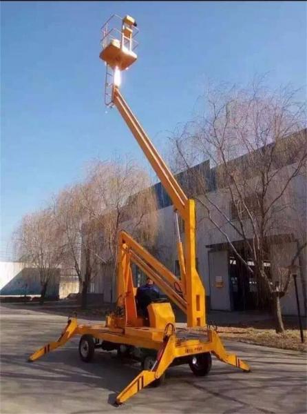 曲臂式升降機9（曲臂式升降機多少錢一天）