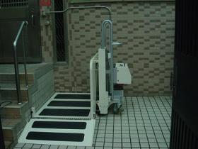 無(wú)障礙升降機(jī)1(無(wú)障礙升降機(jī)通道)