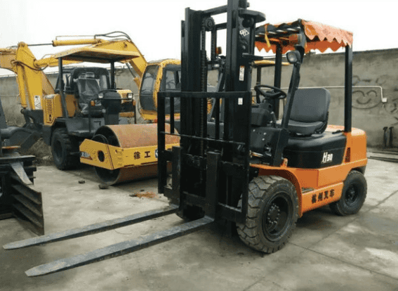 手動(dòng)叉車(chē)控制閥體與閥門(mén)或者與油