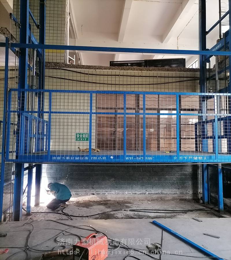 承德升降貨梯-5噸電動(dòng)升降貨梯-電動(dòng)貨梯報(bào)價(jià)-力豪機(jī)械