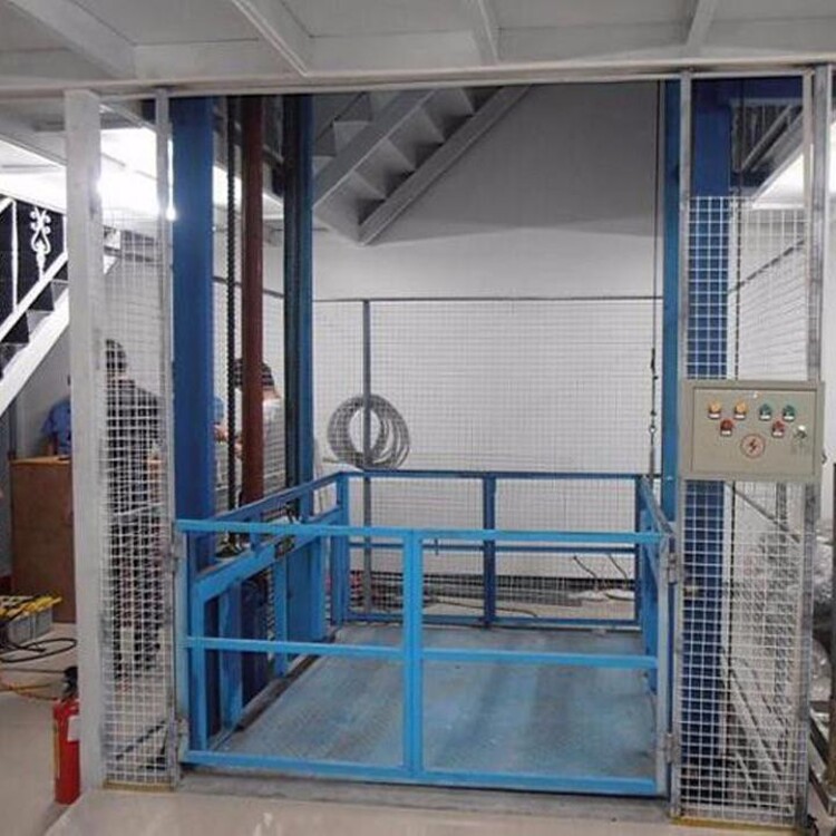 工業貨梯多少錢一套_如何保養液壓升降貨梯設備_固定剪叉式升降貨梯